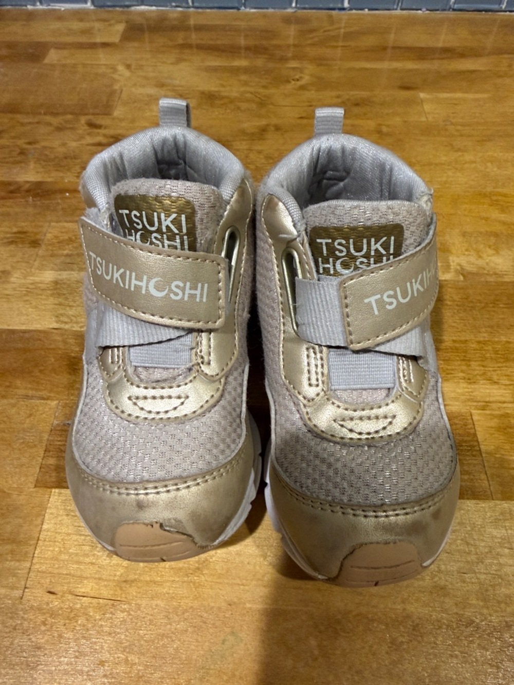 Tsukihoshi Kids Metallic Gold and Beige Sneaker